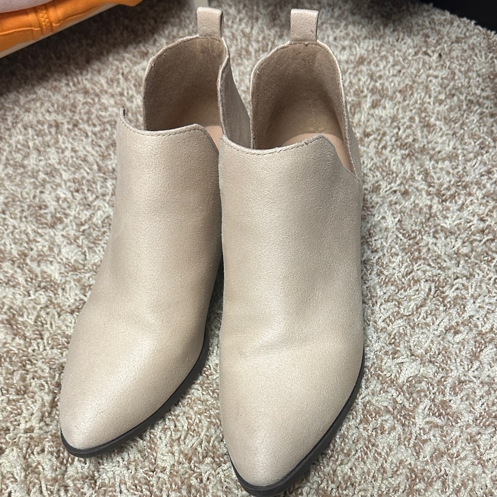 Women's Cream Ankle Boots